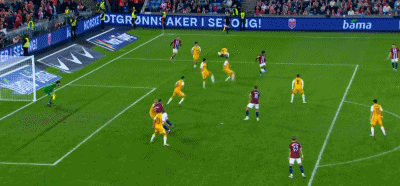 造了世预赛, 年的汉斯 造了世预赛, 年的汉斯