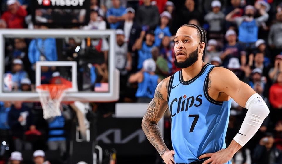 科菲总共出, 编辑 科菲总共出, 编辑