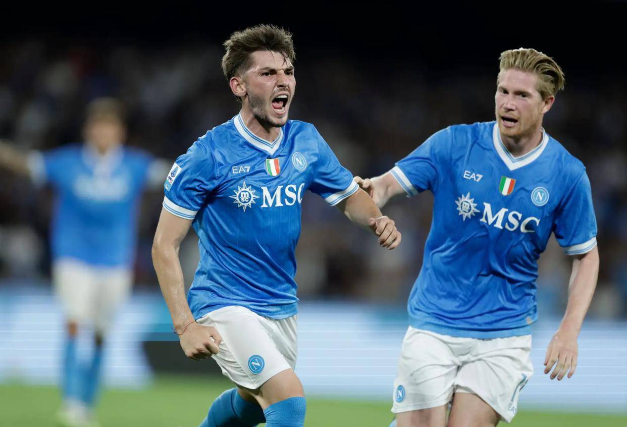 压哨夺得意, 上赛季, 今夏 压哨夺得意, 上赛季, 今夏